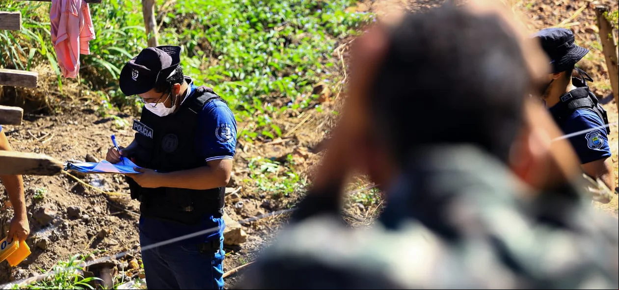 Perito no local do crime