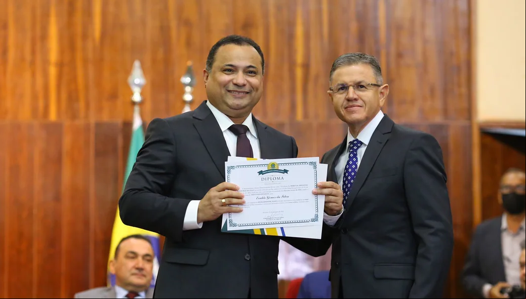 Evaldo Gomes é diplomado deputado estadual