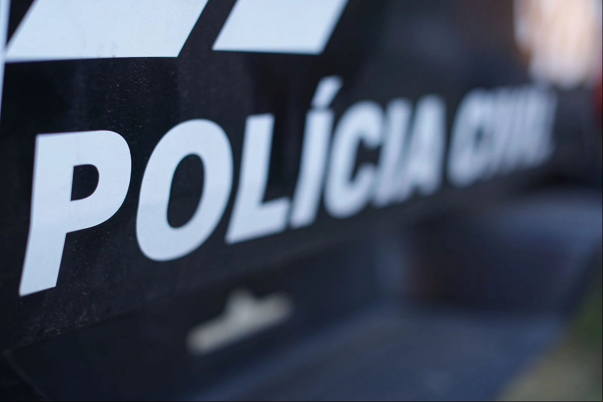 Viatura da Polícia Civil
