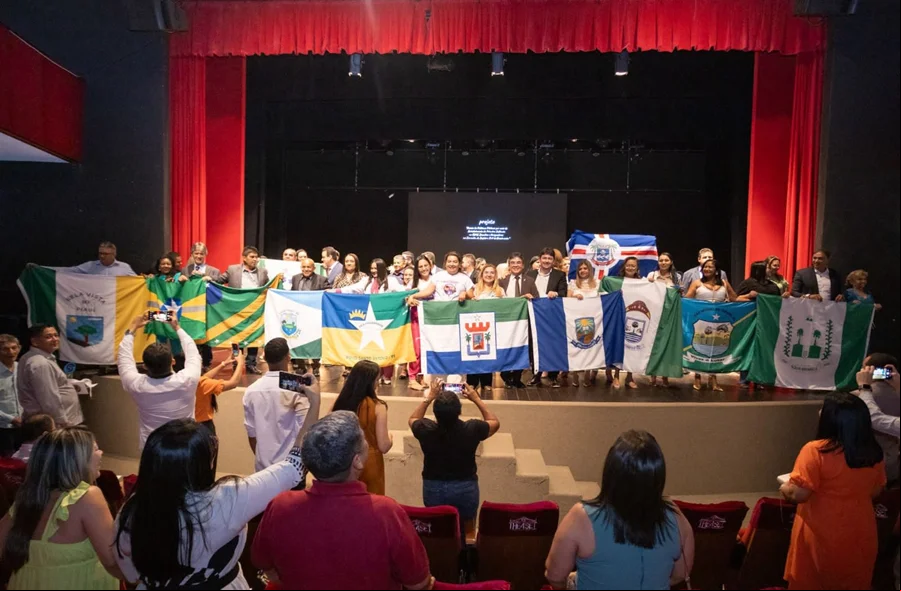 A premiação aconteceu no Teatro 4 de Setembro, em Teresina