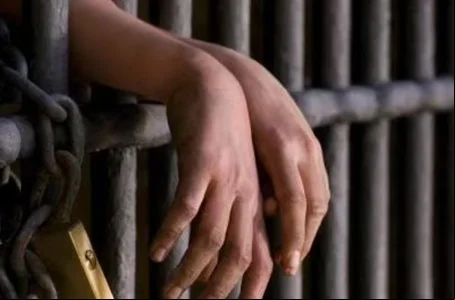 Homem teria abusado da adolescente desde que ela tinha 07 anos