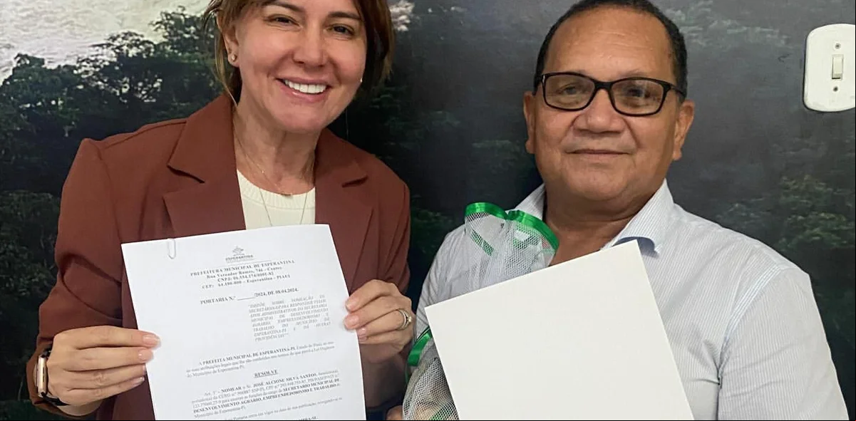 A cerimônia realizada no gabinete da prefeitura