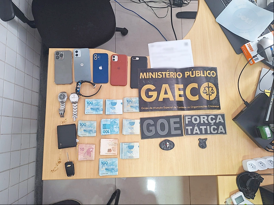 Material apreendido com Waldistom dos Santos Oliveira