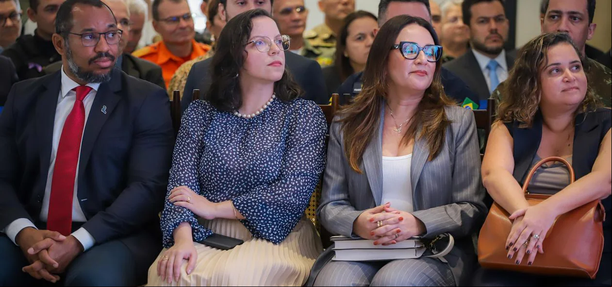 Evento no Palácio de Karnak