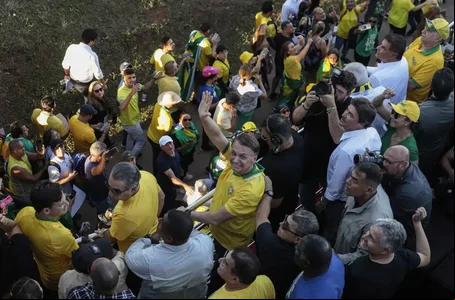 Bolsonaro durante ato em Brasília