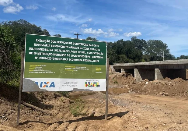 Idepi conclui construção de ponte na zona rural de Júlio Borges