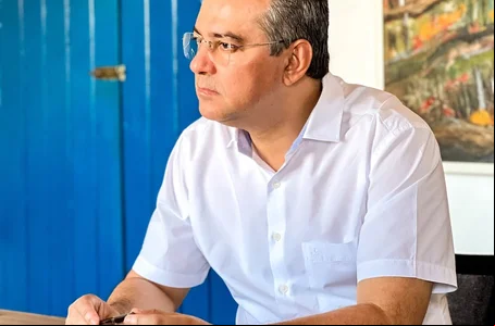 Prefeito Hailton Alves Filho