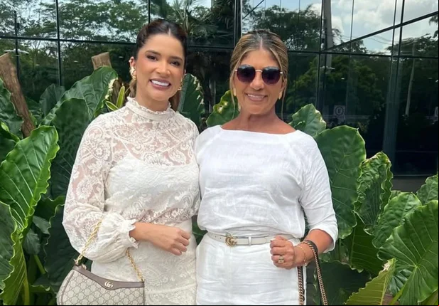 Tatiana Medeiros e a mãe