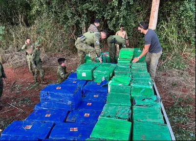 Oito toneladas de maconha apreendidas no Paraná