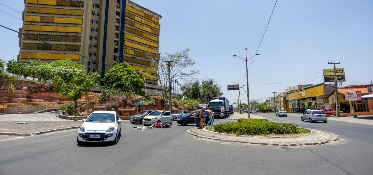 Acidente próximo da FIEPI