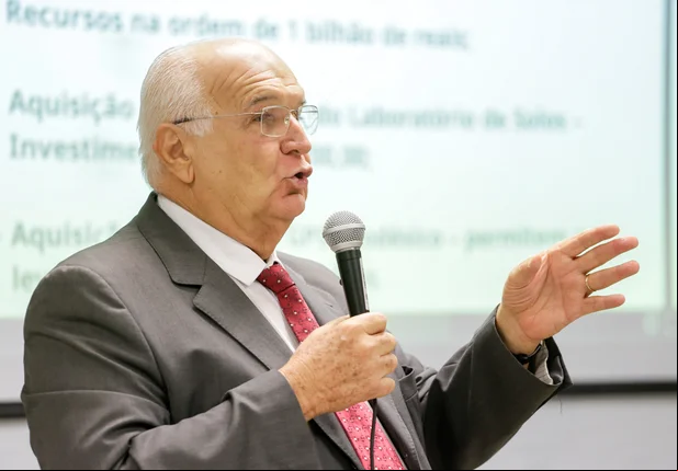 Presidente Luciano Nunes apresenta relatório de sua gestão no TCE
