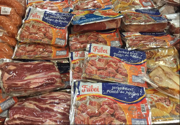 Supermercados continuam vendendo carne da Friboi em Teresina
