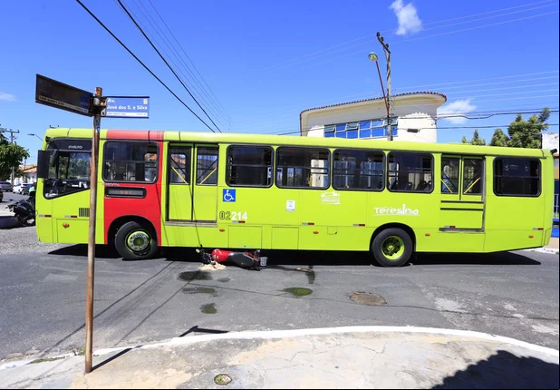 Acidente na Rua 24 de Janeiro em Teresina 