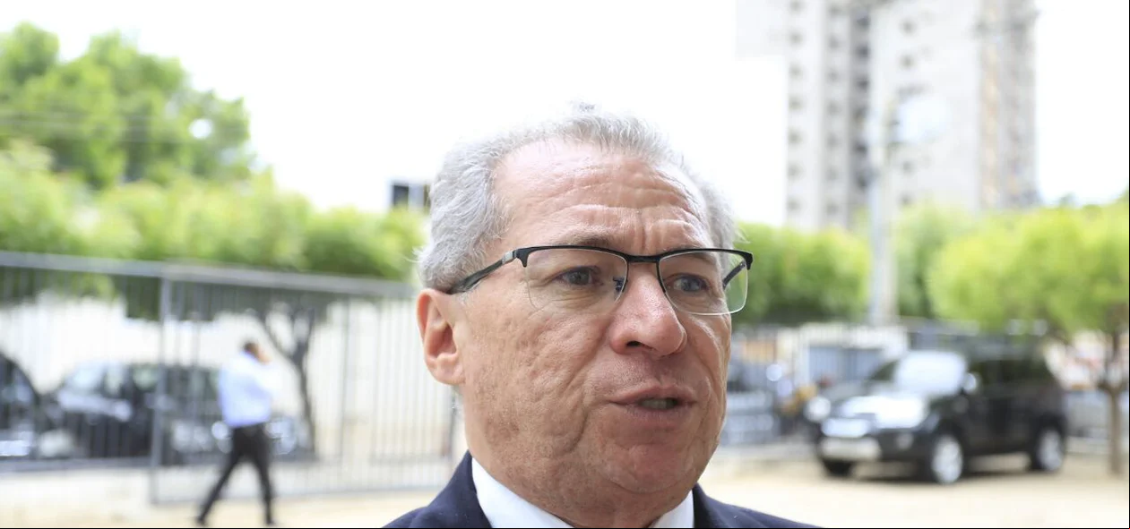 Deputado Assis Carvalho
