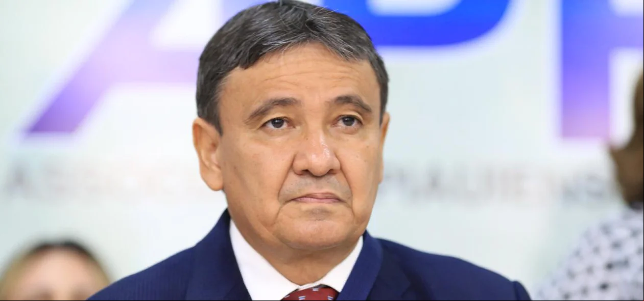 Governador Wellington Dias durante solenidade na APPM