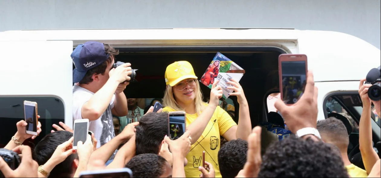 Marília Mendoça no Centro de Teresina
