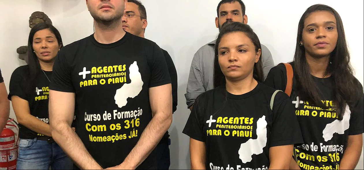 Agentes penitenciários 