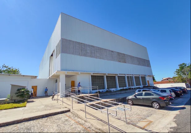 Prefeitura pede desocupação do ginásio Sarah Menezes