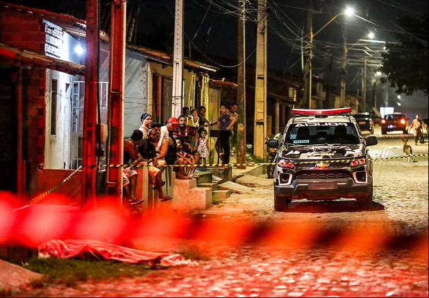 Homem foi executado com três disparos de arma de fogo na  zona sudeste