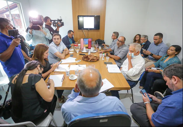 Dr. Pessoa discute plano emergencial para as chuvas