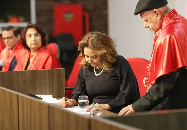 Posse da desembargadora Liana Chaib na Academia de Letras Jurídicas