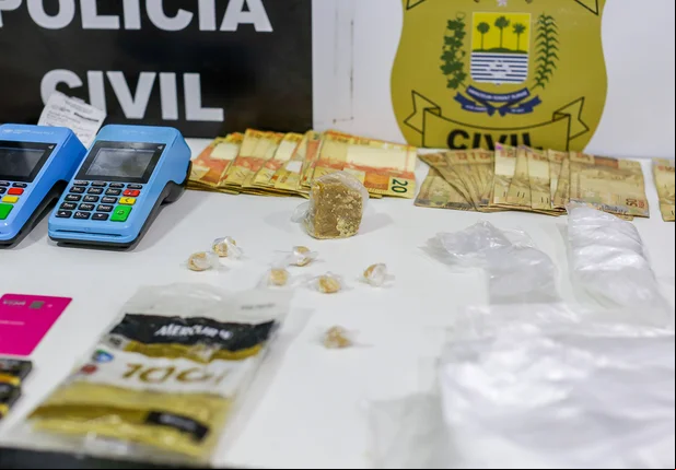 DEPRE estoura boca de fumo que funcionava em um bar em Teresina
