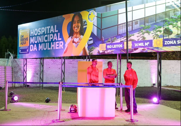  da ordem de serviço para construção do Hospital da Mulher