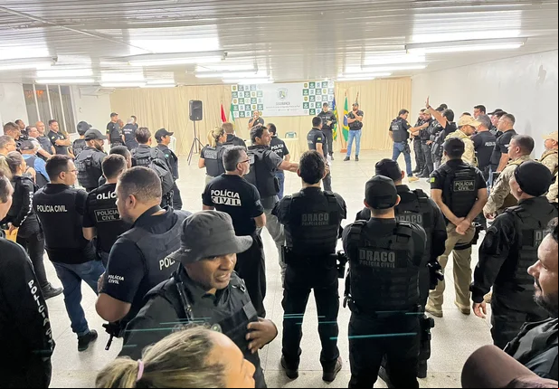 Polícia Civil deflagra operação e prende mais de 70 criminosos
