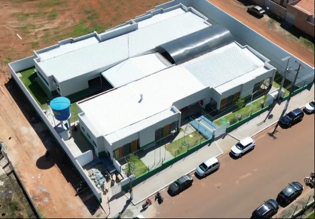 Prefeitura de Esperantina realiza inauguração da Creche